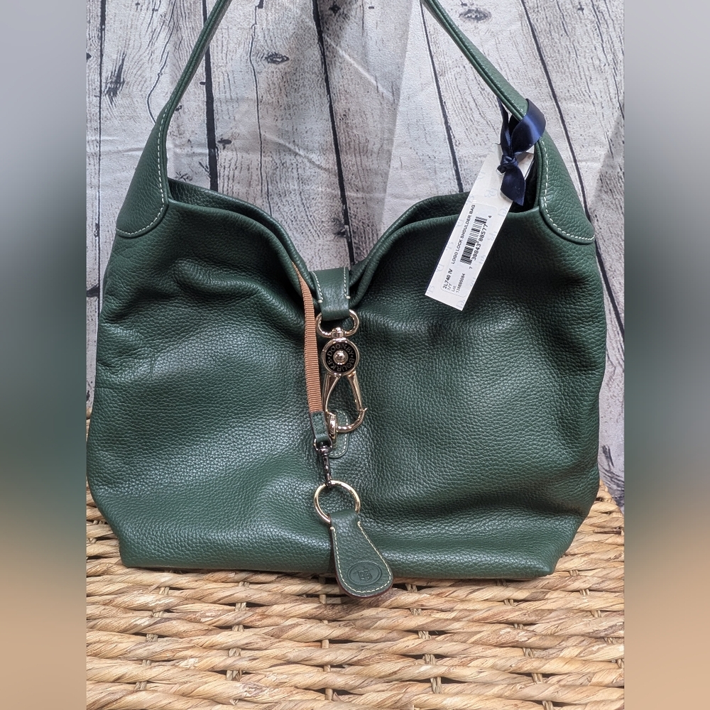 🎁 Dooney & Bourke shoulder bag
